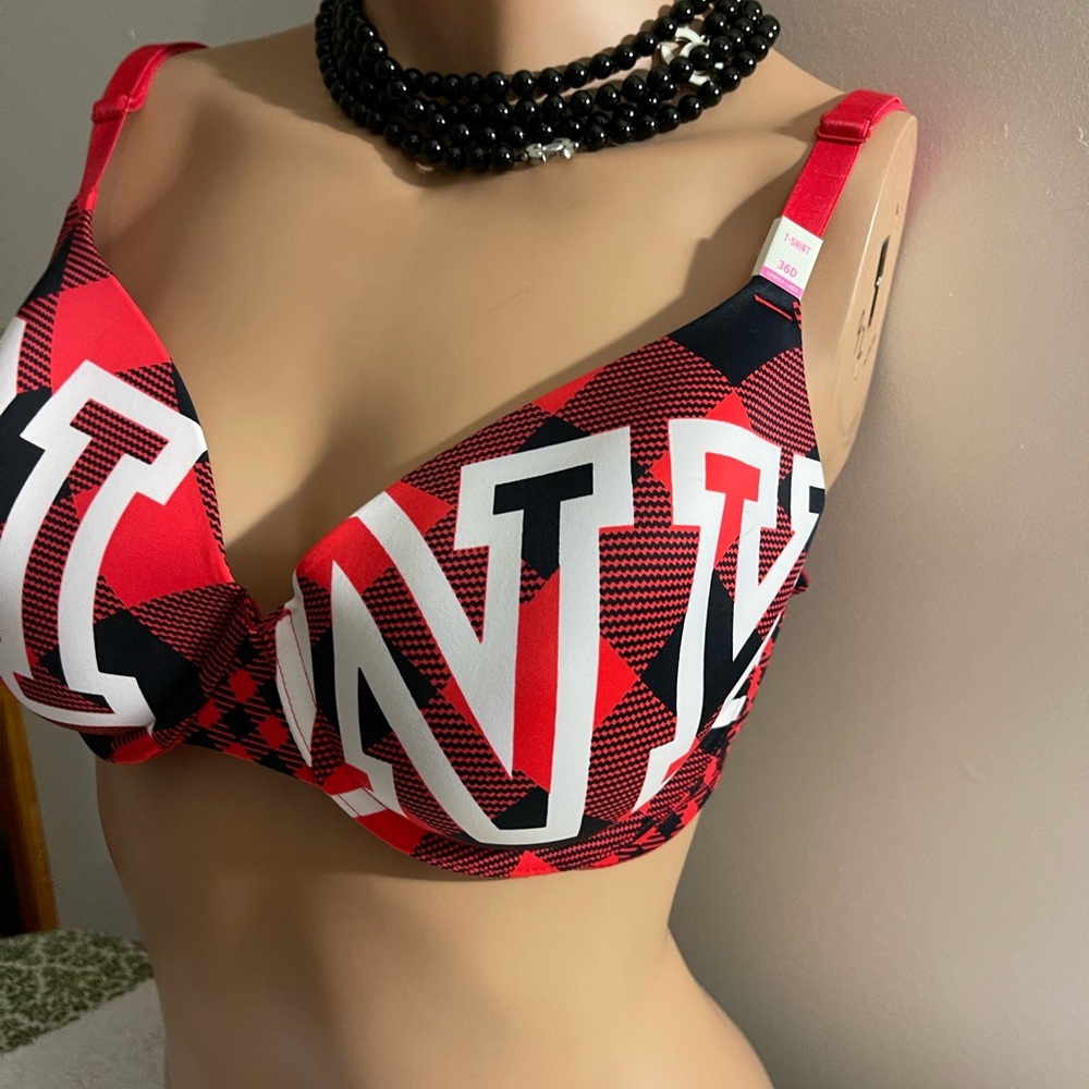 Pink Bra - Picture 5 of 5